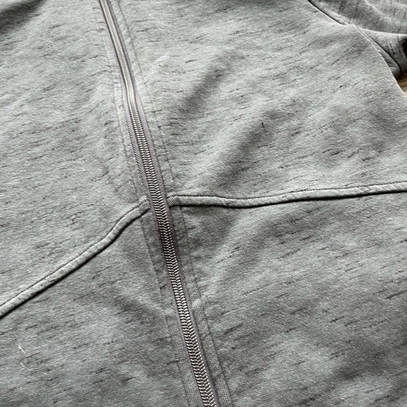 Skechers Women’s Fitted Charcoal Grey Sweatshirt, size medium - Picture 3 of 10